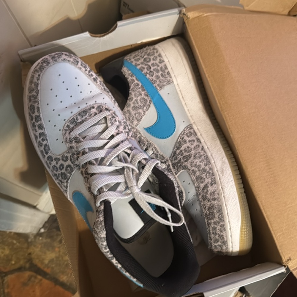 Air force 1 - Picture 2 of 7